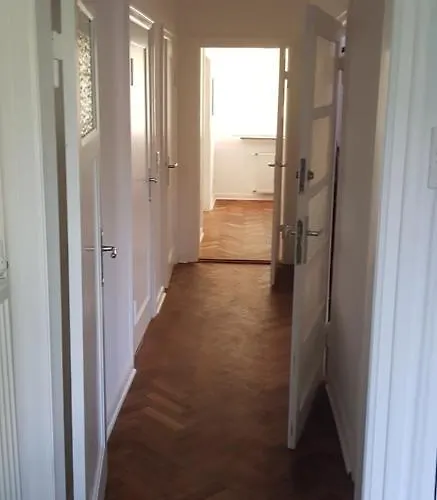 아파트 Ganze Mit Garten