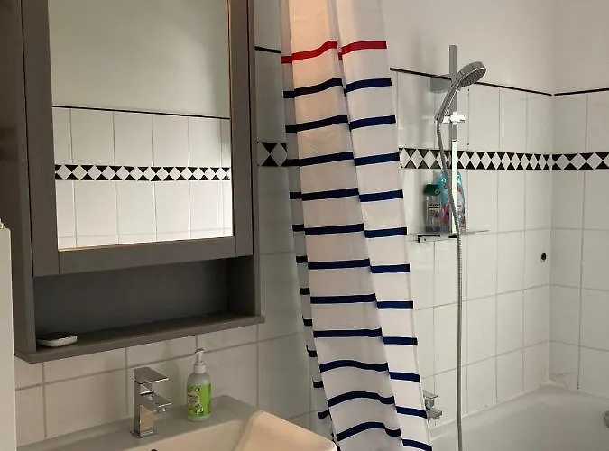 Lejlighed Ganze Mit Garten *